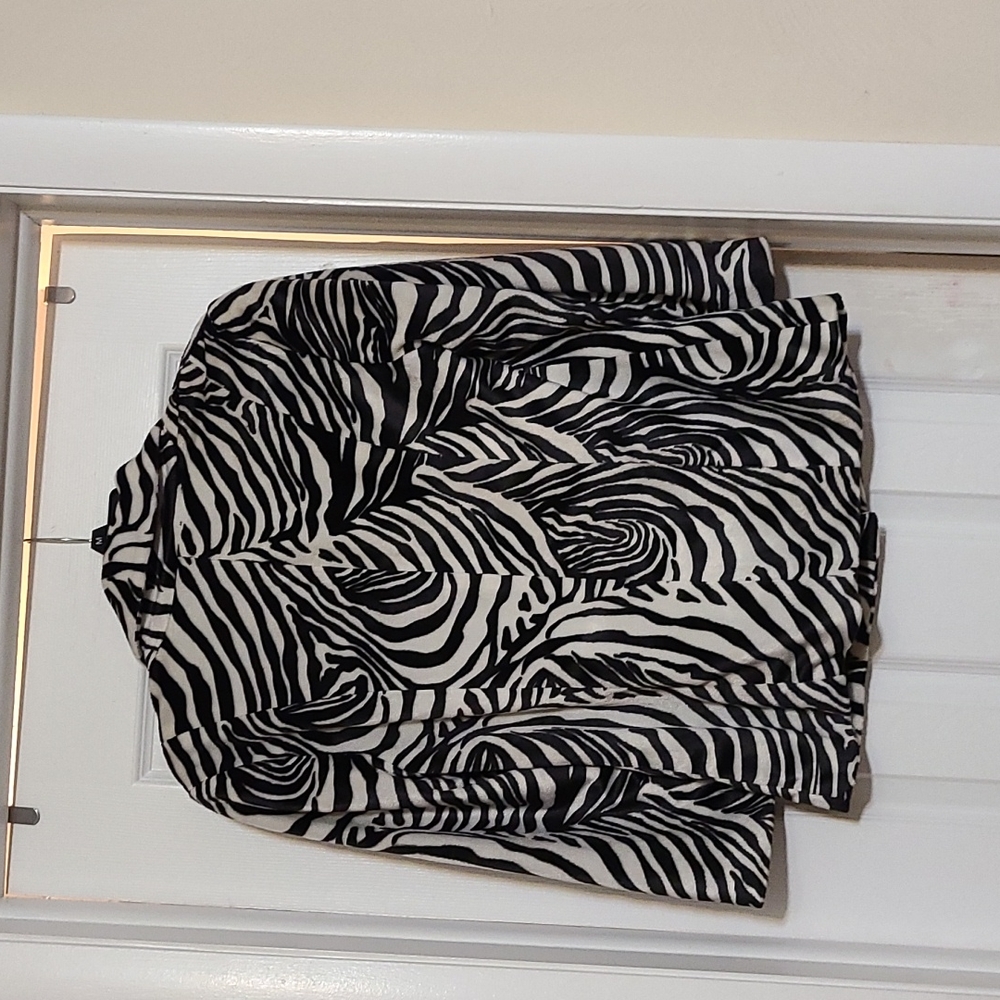 Clothes - Picture 2 of 2